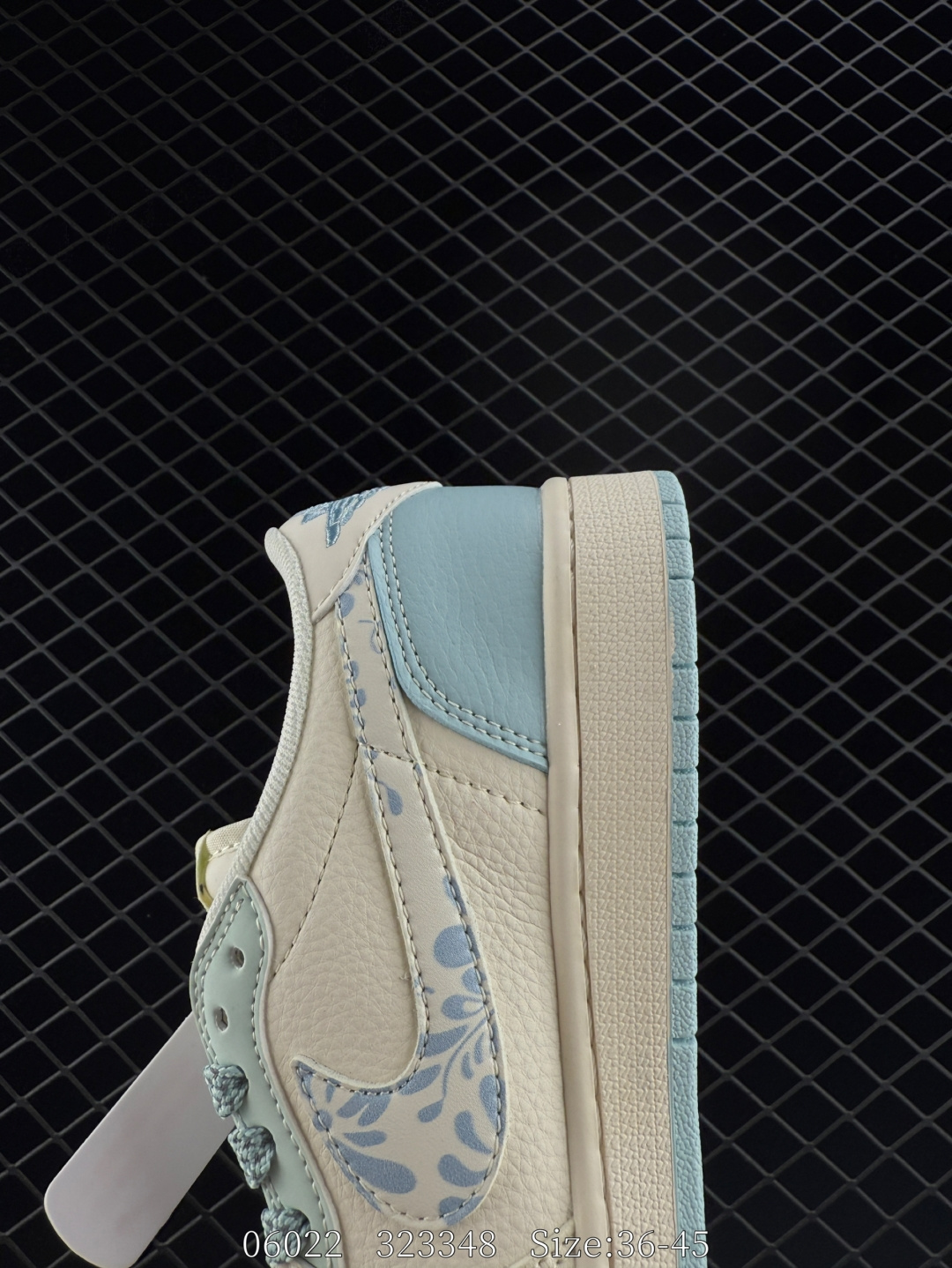 Nike Air Jordan 1 x Travis Scott AJ1